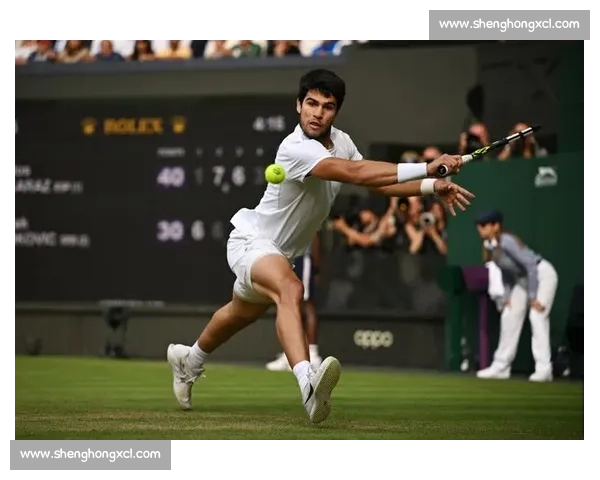 温网 2025 激情开赛：阿尔卡拉斯五盘鏖战开门红，郑钦文补赛成焦点